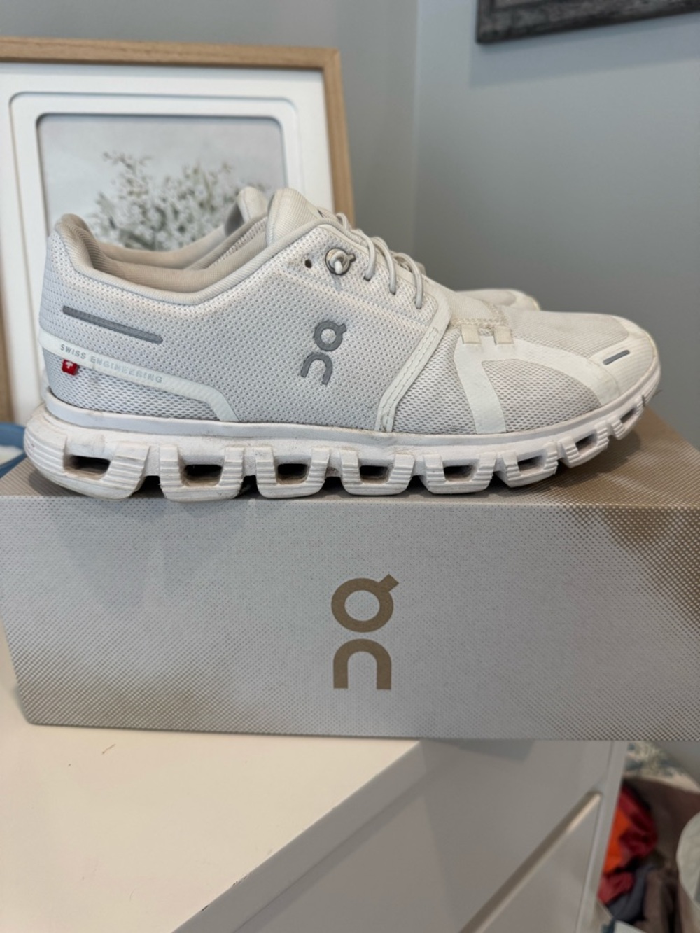 On Running Women’s Athletic Shoes White